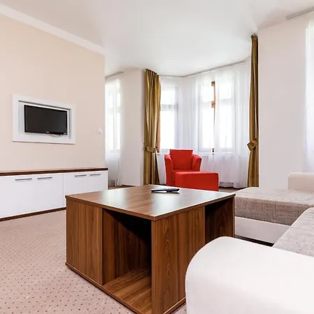 U Divadla 4* Karlsbad